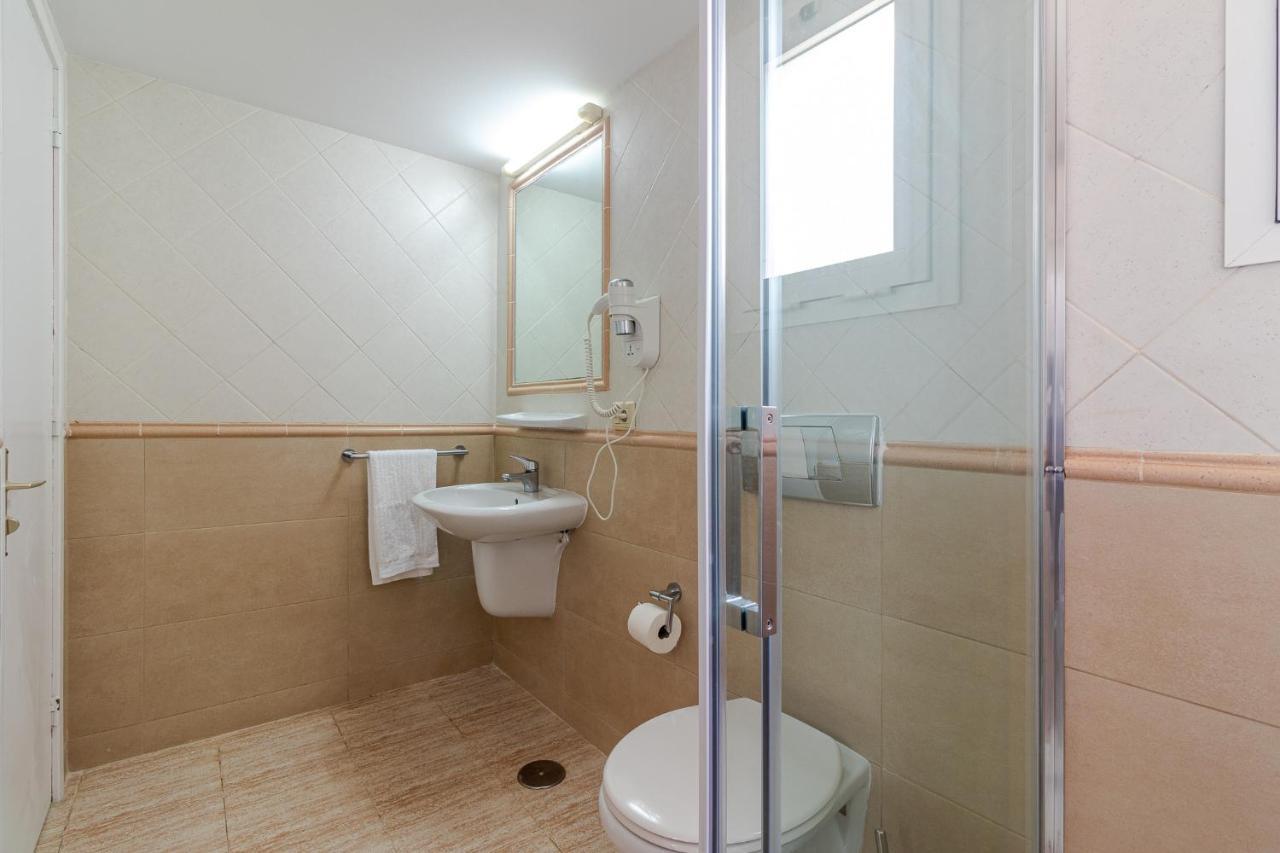 Flatguest Alisios Apartment Corralejo Exterior photo